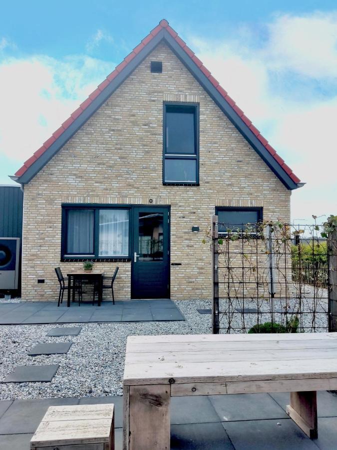 بورين Bed & Breakfast Slaperduin المظهر الخارجي الصورة